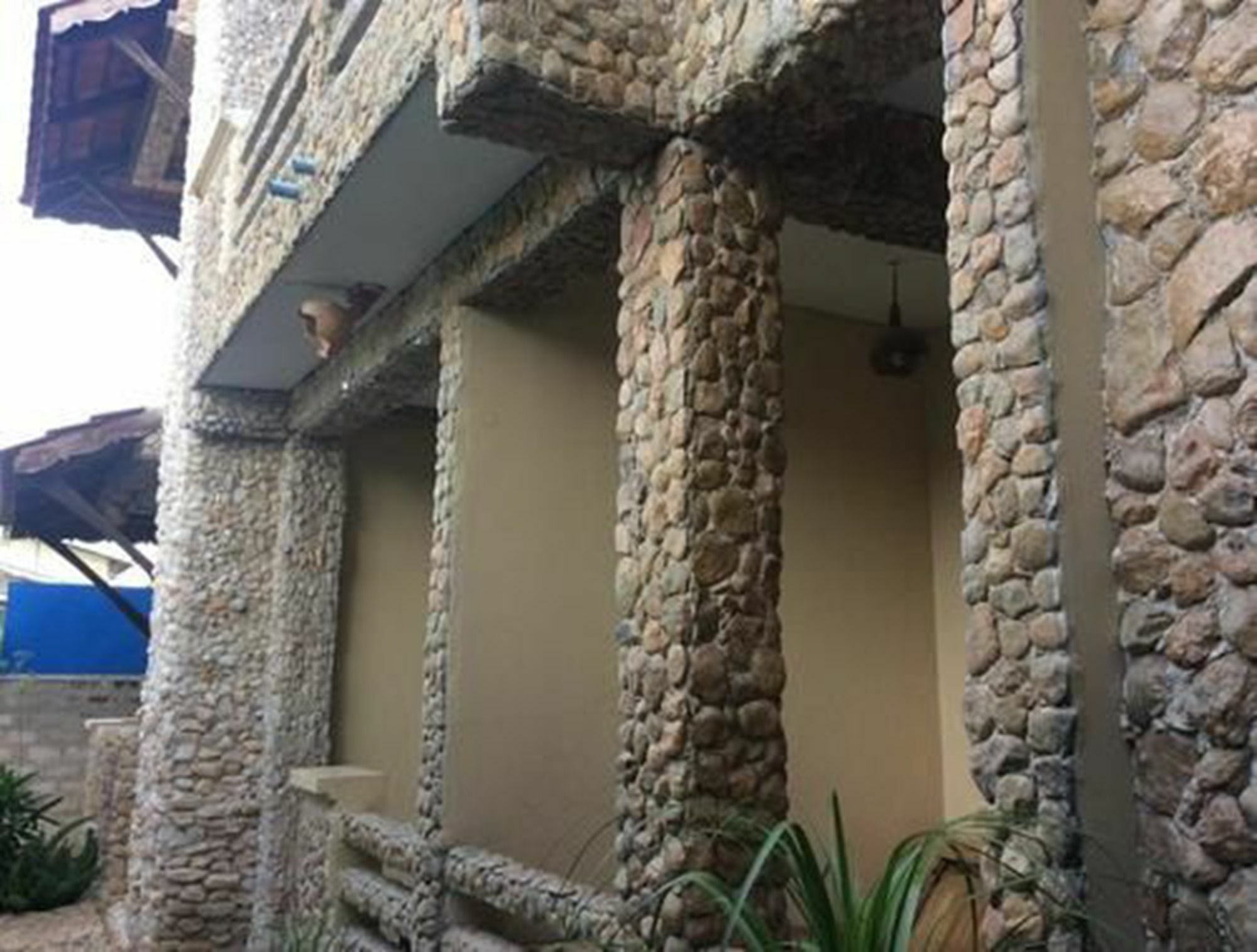 Aquarius Inn Nyaung Shwe Esterno foto