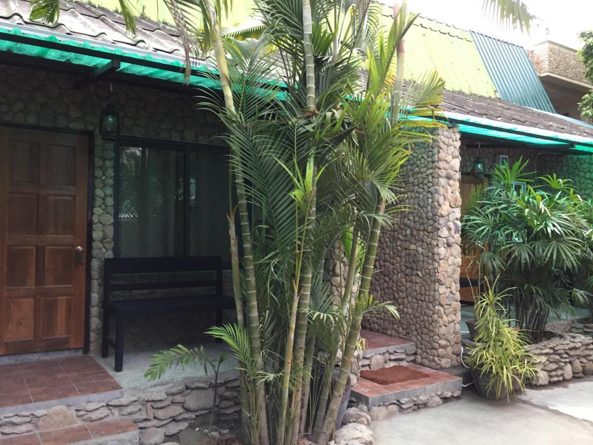 Aquarius Inn Nyaung Shwe Esterno foto