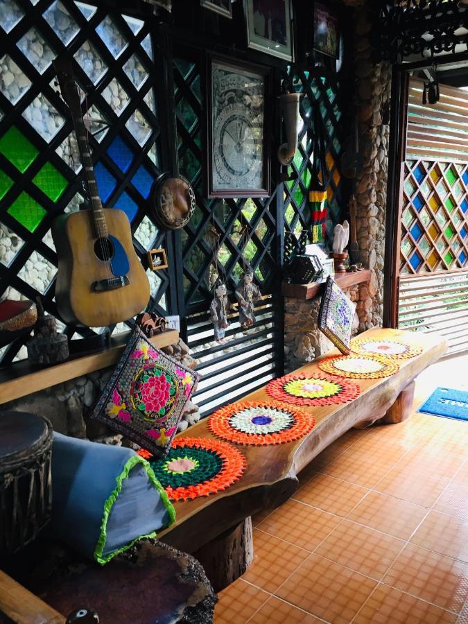 Aquarius Inn Nyaung Shwe Esterno foto