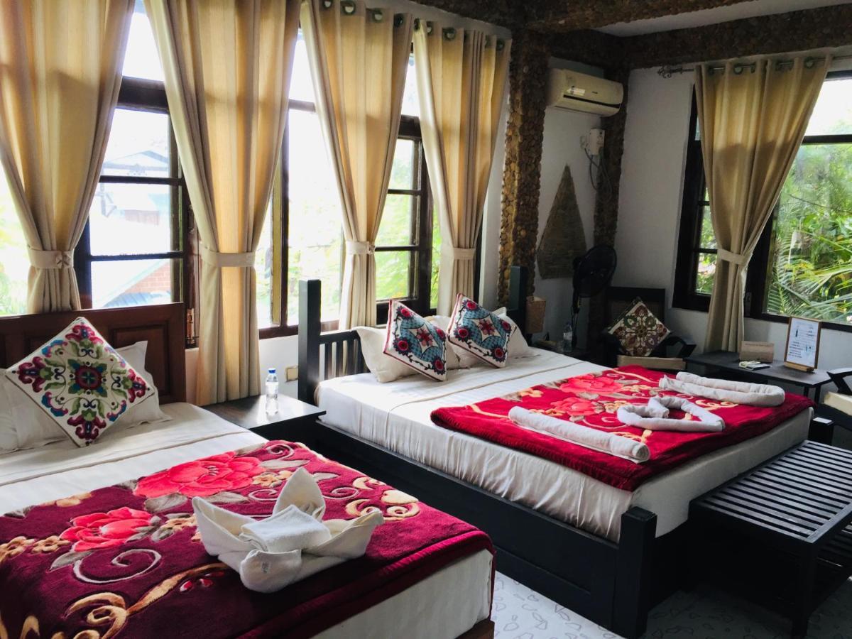 Aquarius Inn Nyaung Shwe Esterno foto